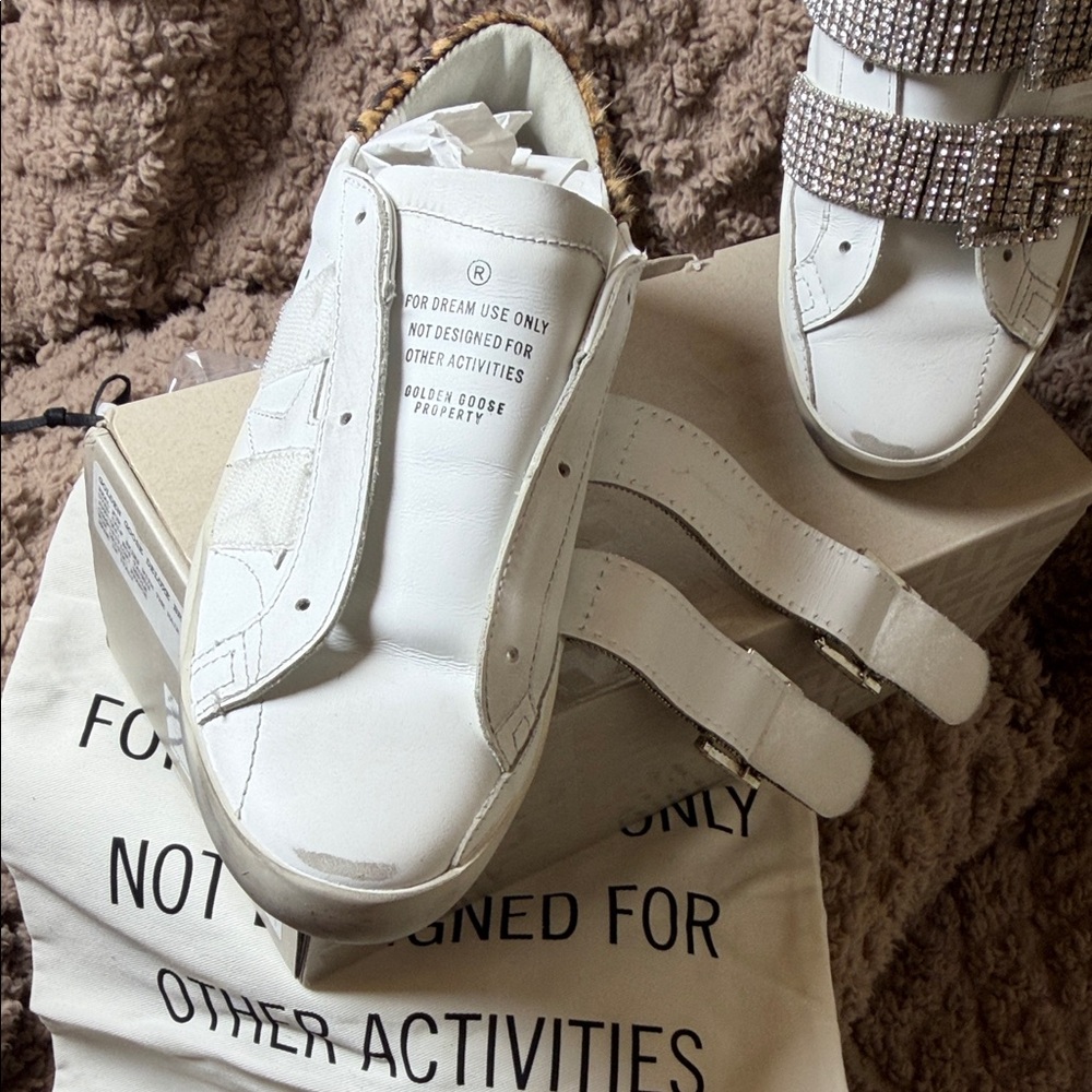 Golden Goose White Sneakers with Silver Accents - Picture 12 of 14
